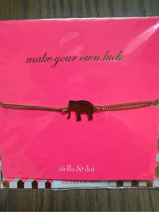 Stella & Dot Jewelry - NWT Stella & Dot Elephant Wishing Bracelet